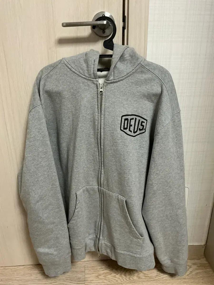 데우스 후드집업 xxl