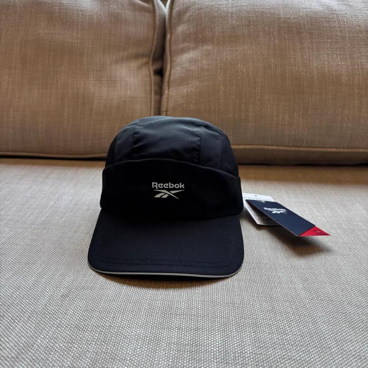 (새상품) 리복(Reebok)의 러닝용 퍼포먼스 캡 블랙 (남여공용)