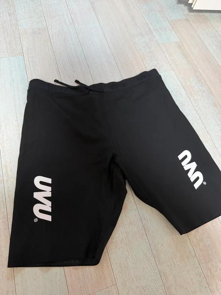 UVU 타이즈 판매합니다