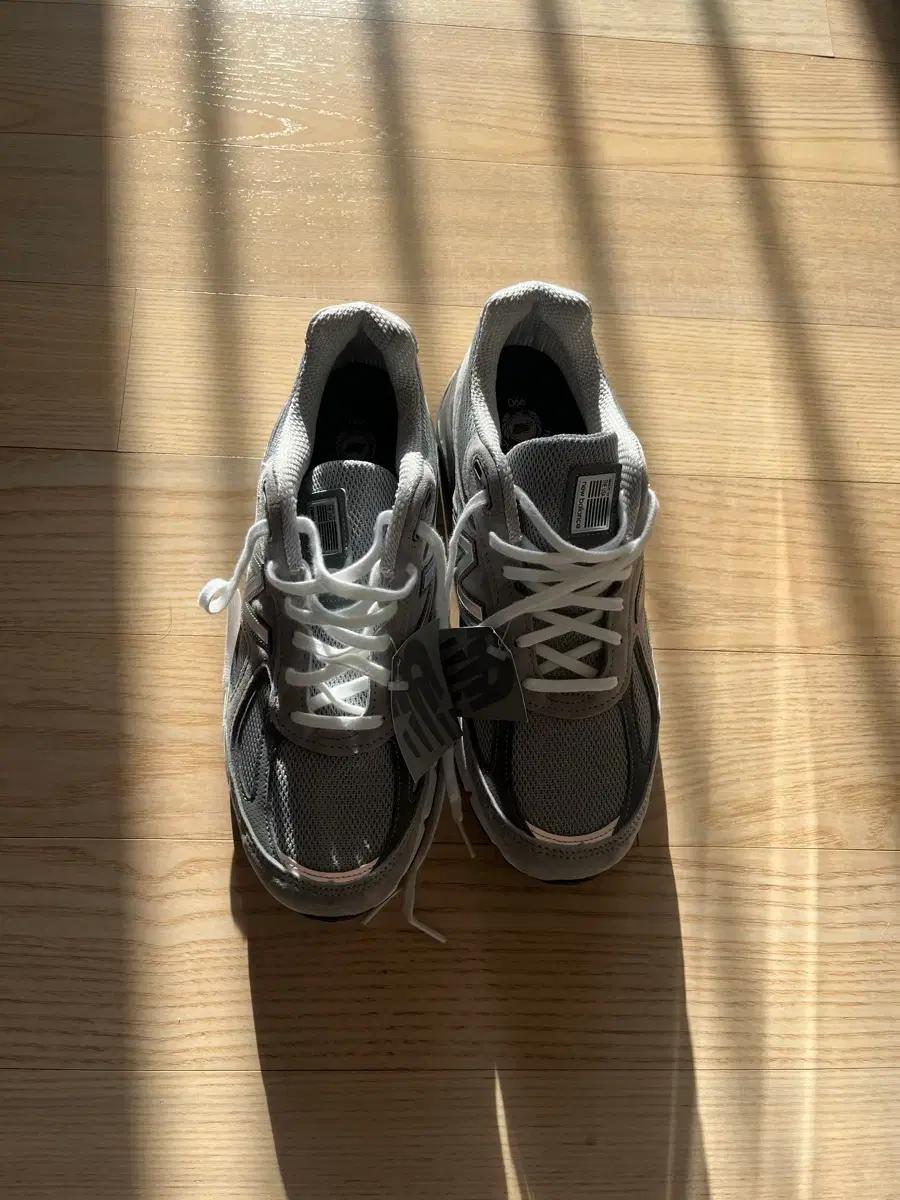 뉴발란스 990v4 made in USA