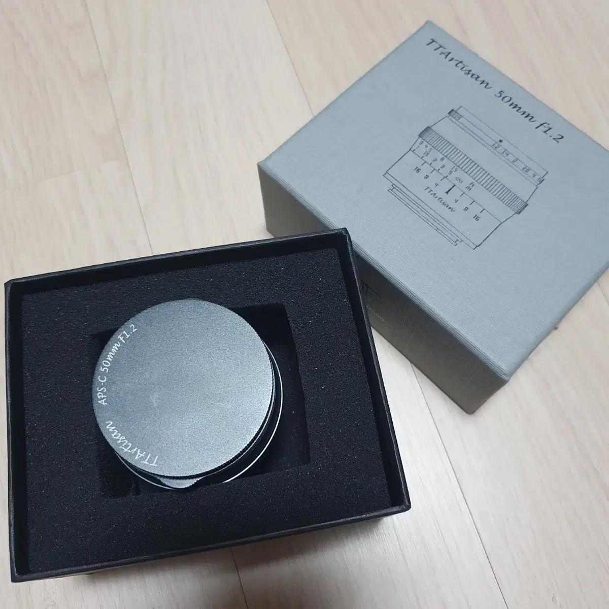 TTArtisan 50mm F1.2 후지필름 X마운트