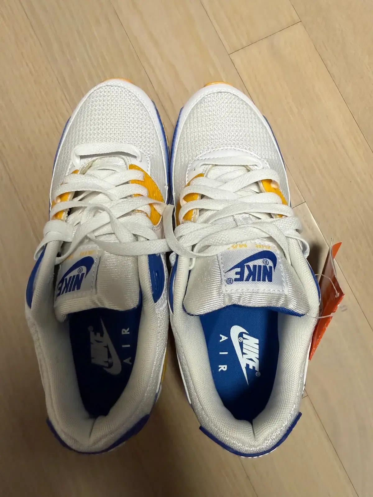Nike Air Max 90 'Knicks' CT4352-101