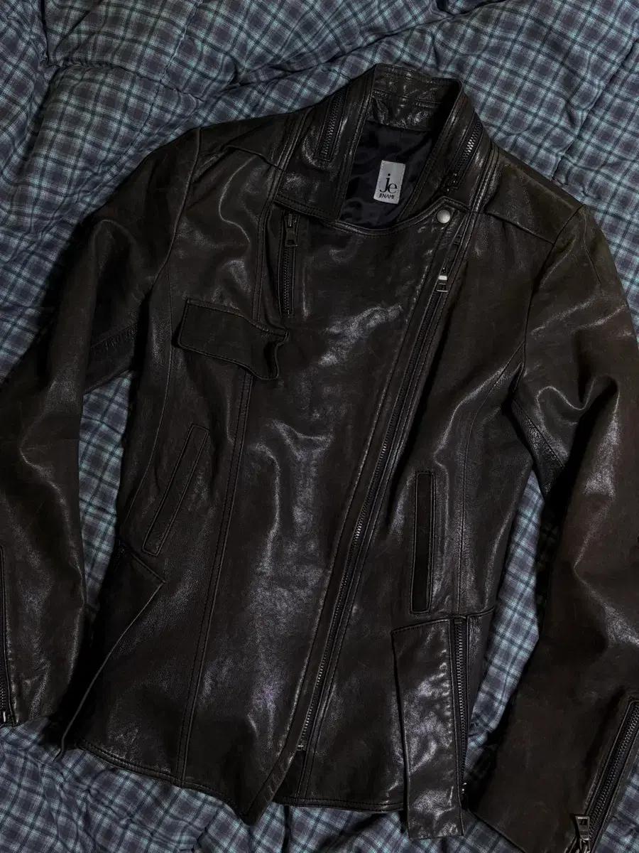 CORTIS style real leather jacket 언발 가죽자켓