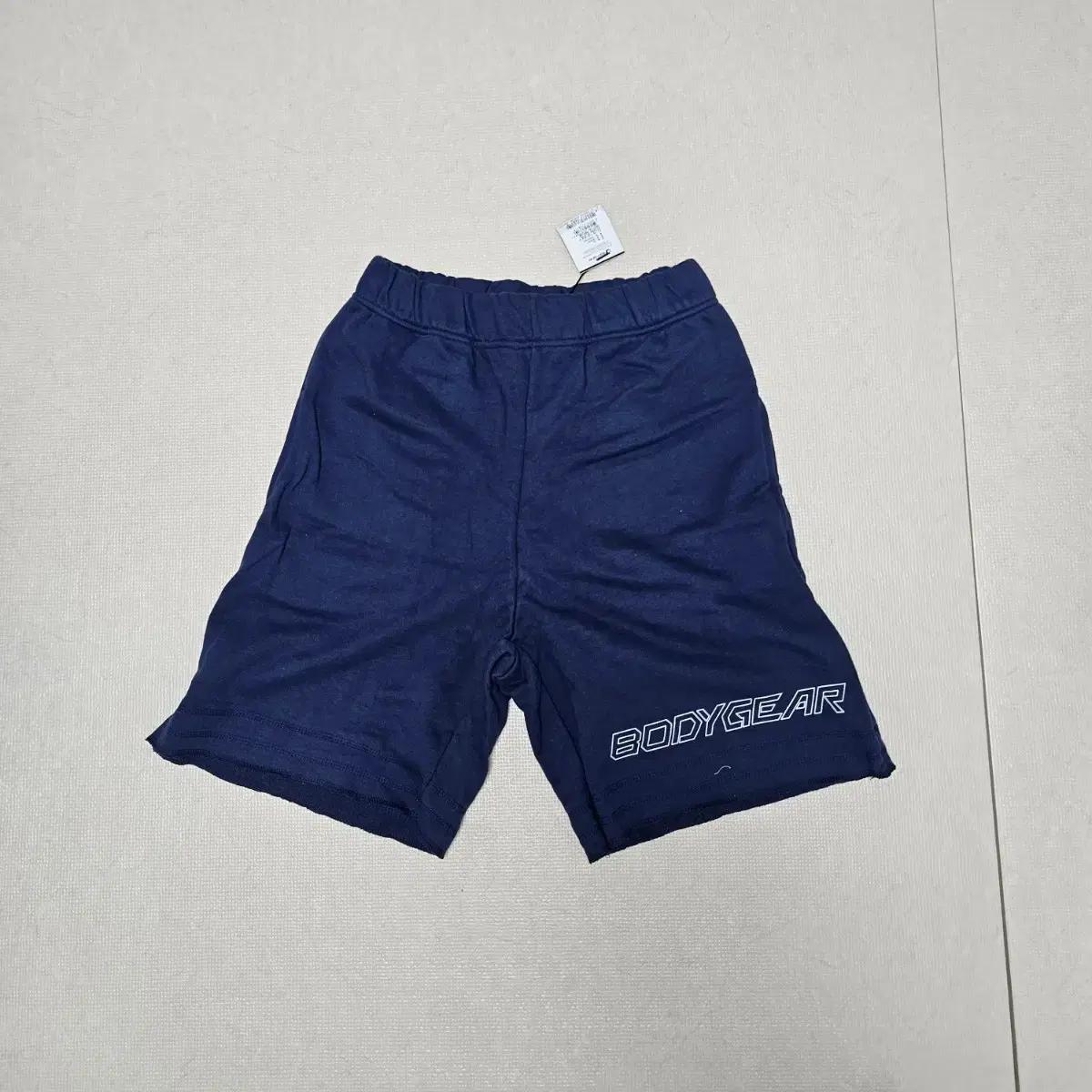 BODYGEAR 네이비 반바지