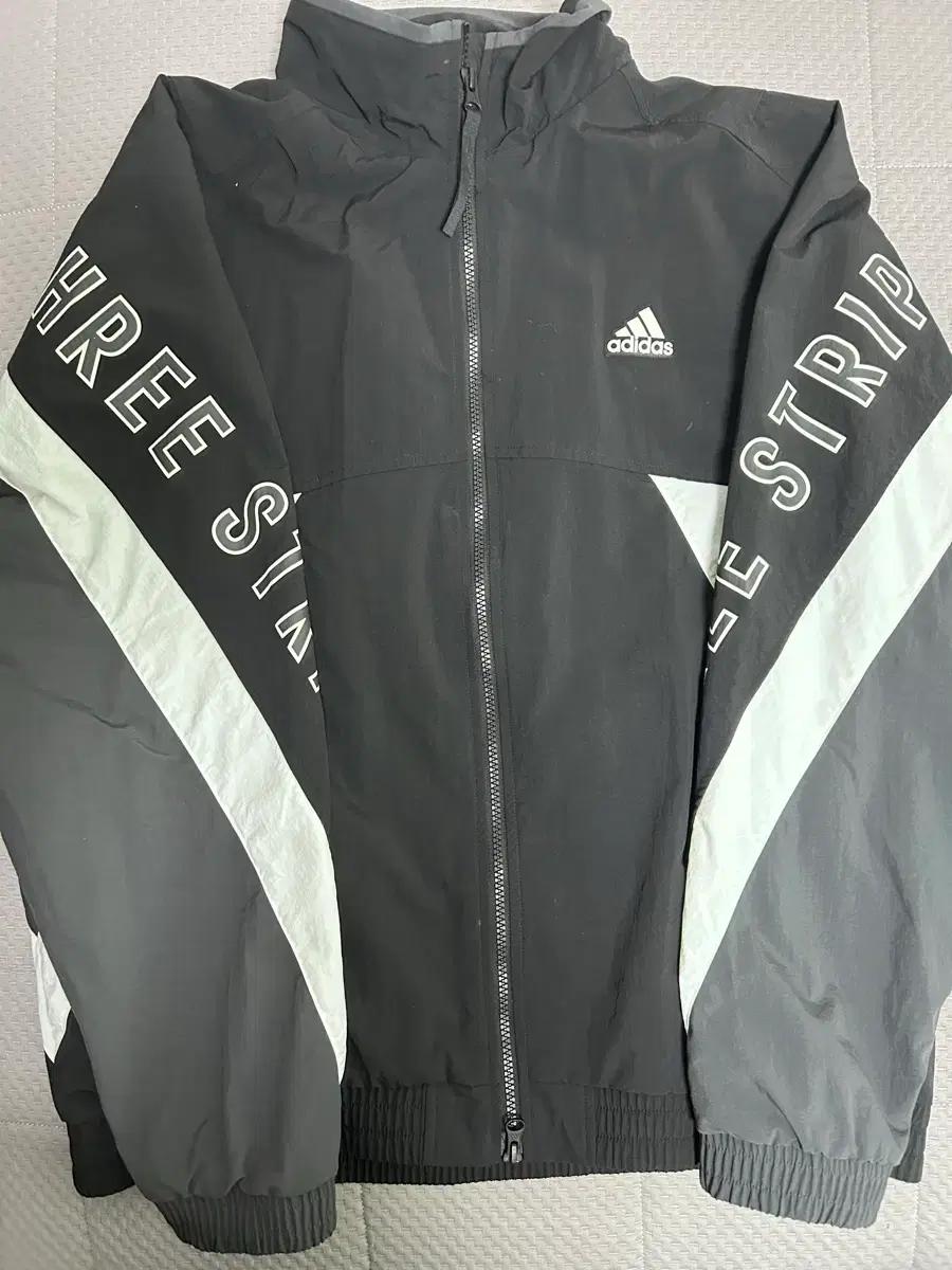 아디다스 THREE STRIPES 바람막이 자켓