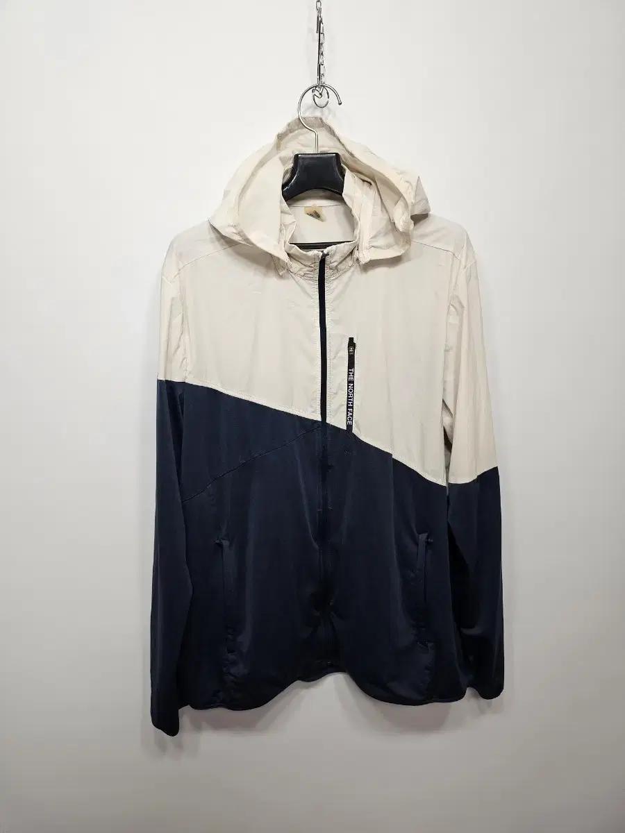 노스페이스 바람막이자켓 110
