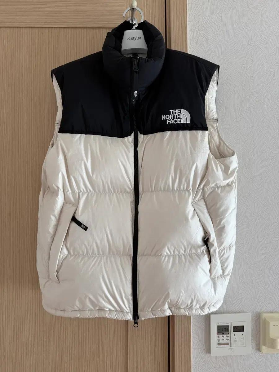 24FW 노스페이스 1996 에코눕시 베스트 크림 XL