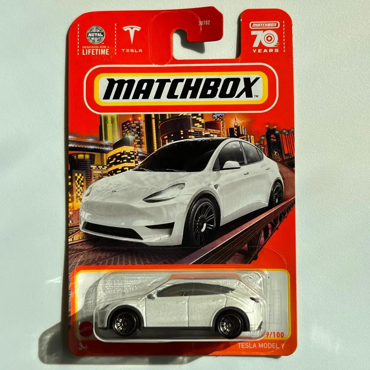 매치박스 테슬라 모델Y 미니카 TESLA MODEL Y 화이트 핫휠