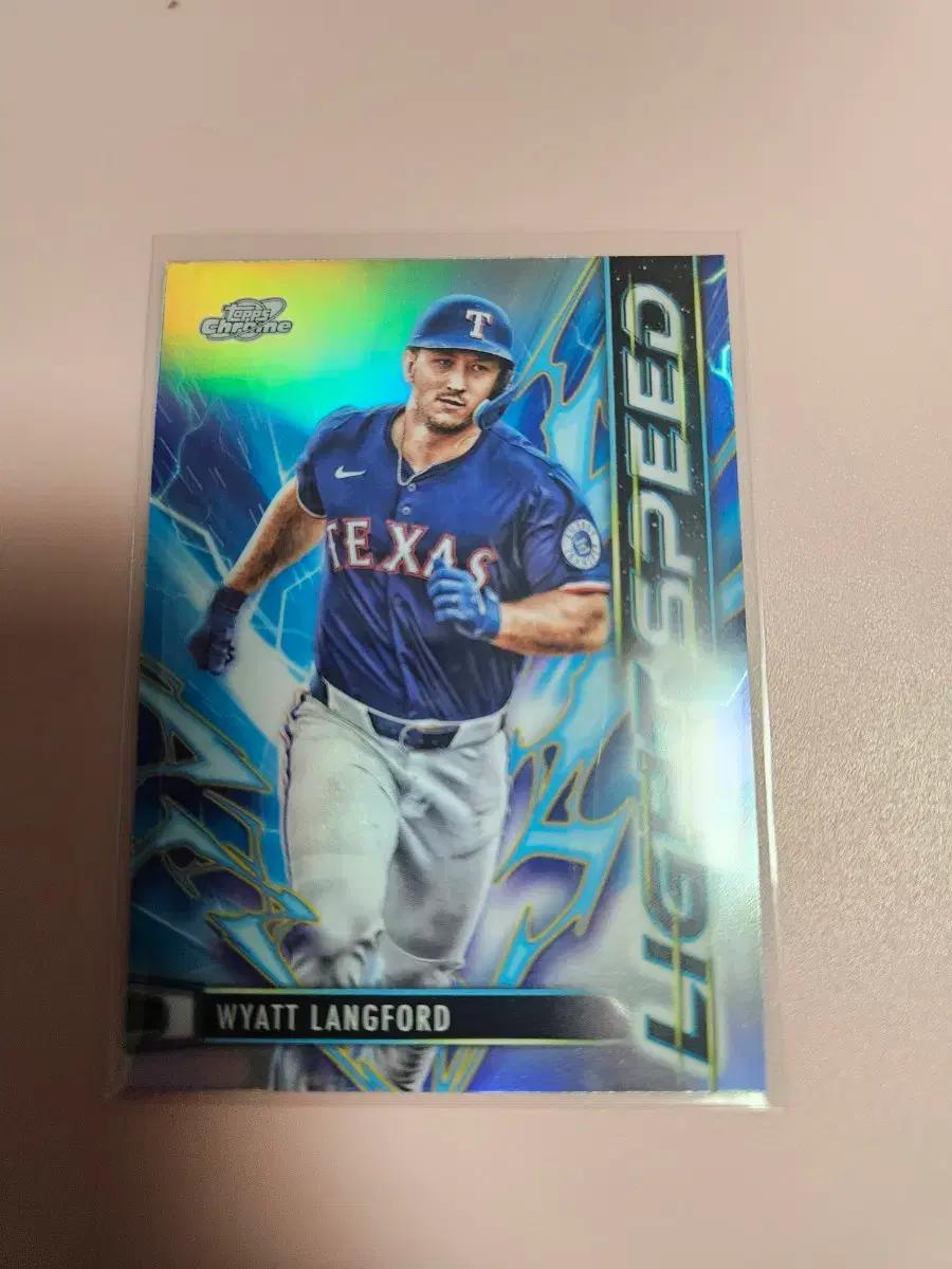 와이어트 랭포트 2025 Topps Cosmic Light Speed
