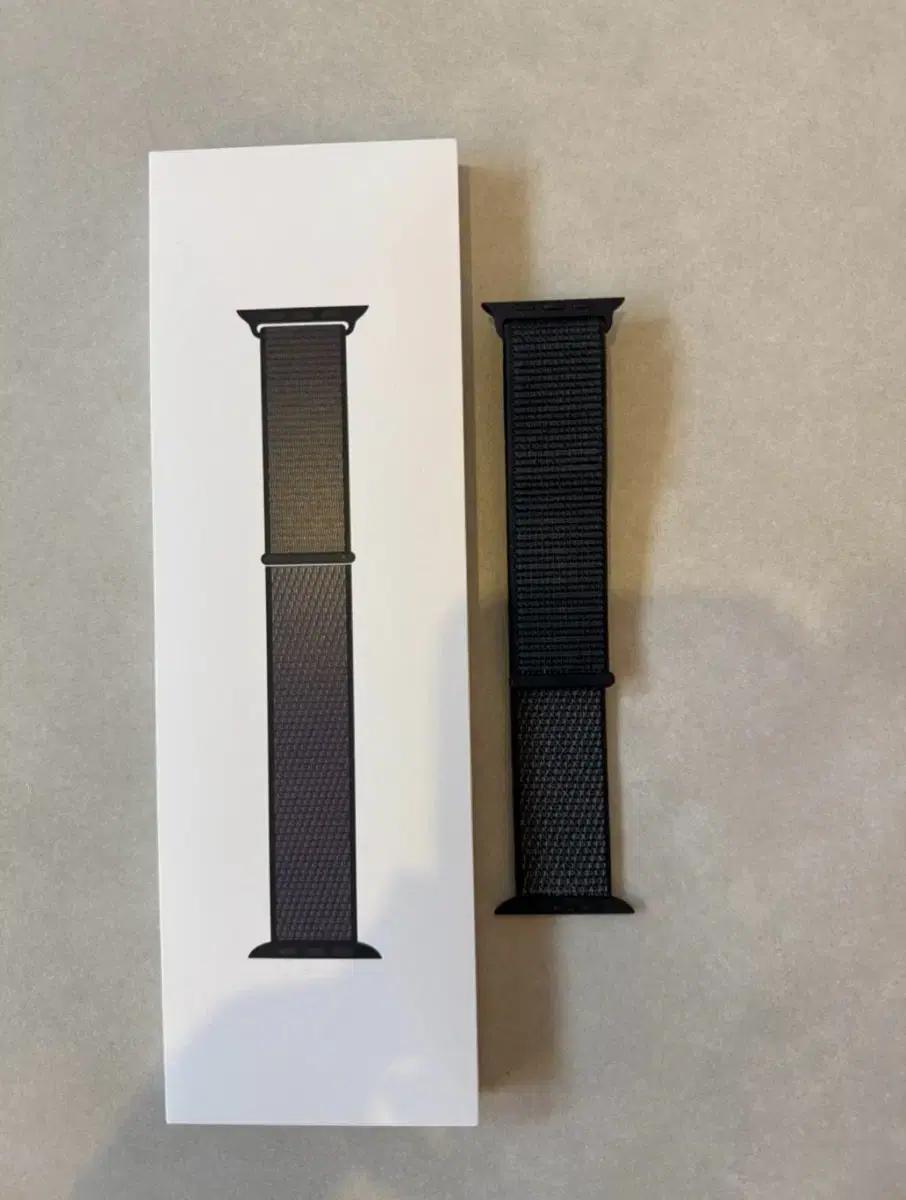 애플워치 46mm 다크그레이 스포츠루프 정품 팝니다