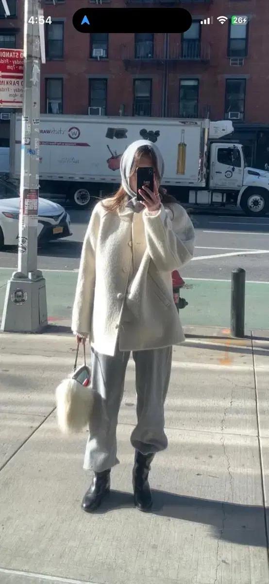 타낫 에토 알파카코트