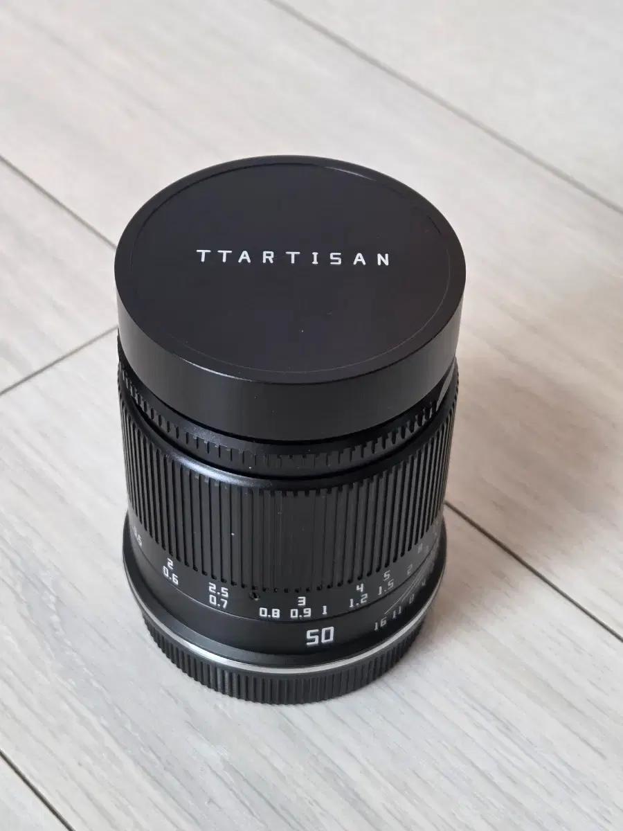 티티아티산 50mm F1.4 L마운트