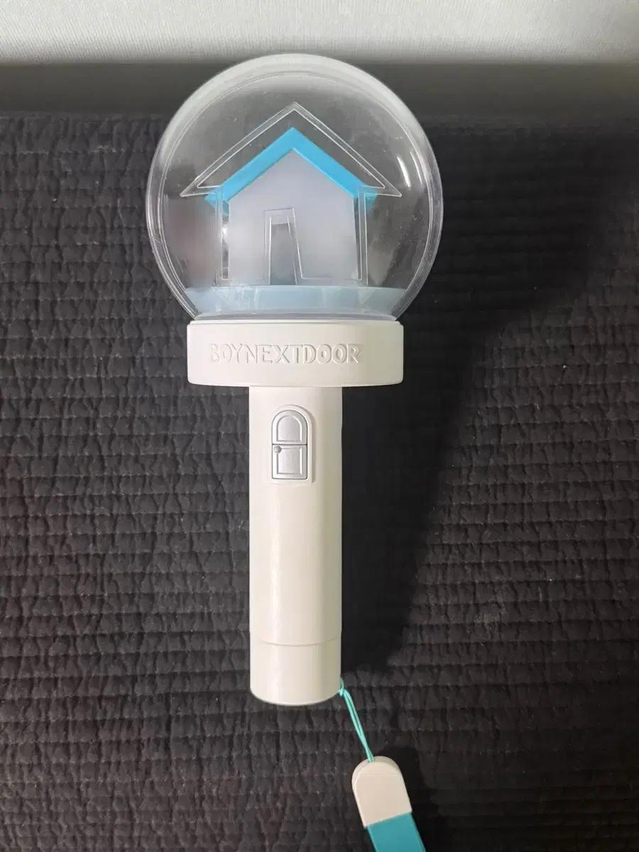 보이넥스트도어 응원봉 판매