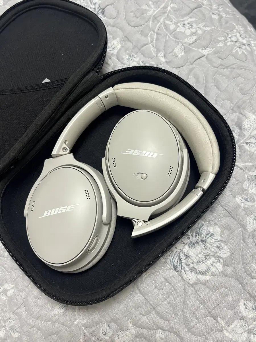 bose 보스 QC 헤드폰 + 케이스