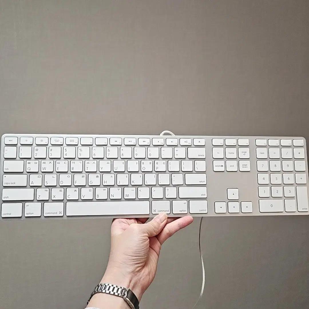 [애플] 유선 한글 키보드 A1243 apple