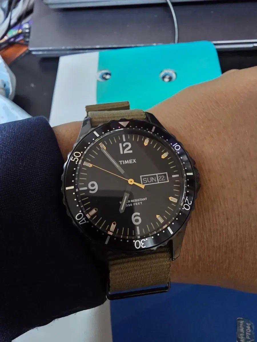 타이맥스 다이버 TW2R11400 쿼츠 JCrew Andros 라인 판매