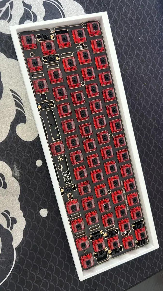 venom60he 6.25u입니다. tofu60 redux