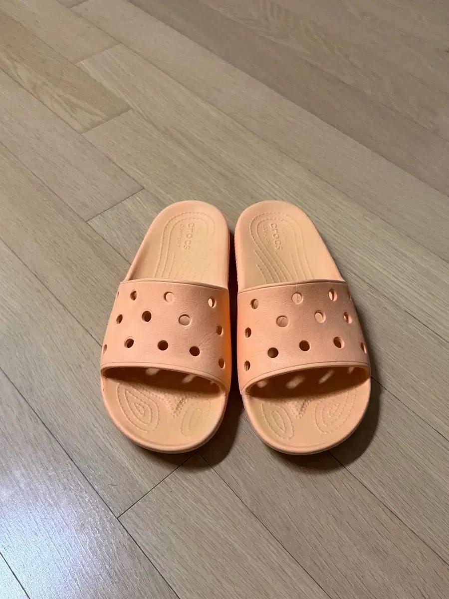 크록스 슬라이드 240 오렌지