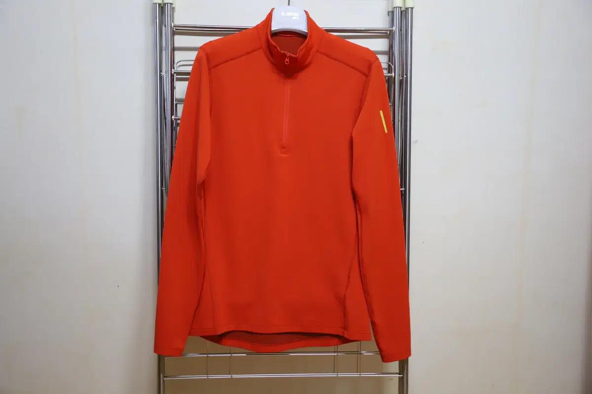 Arc'teryx Phase AR Zip Neck - 넬슨 정품