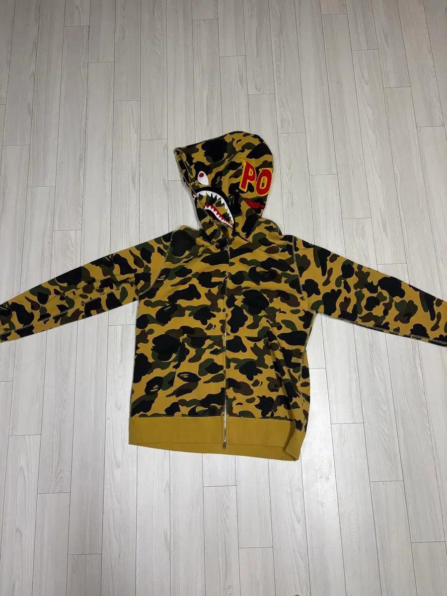 베이프 후드집업