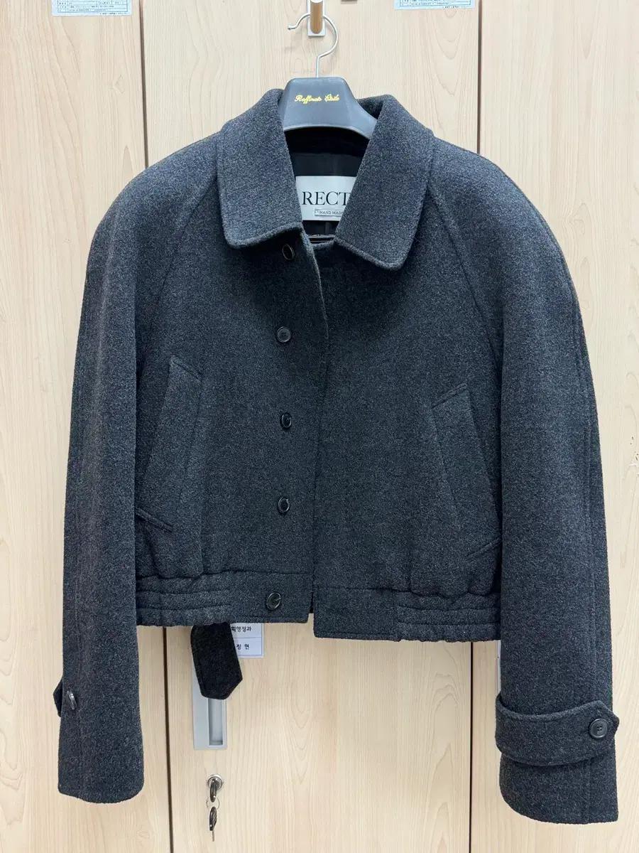 렉토 25fw 오버핏 크롭 울점퍼 차콜그레이 L사이즈