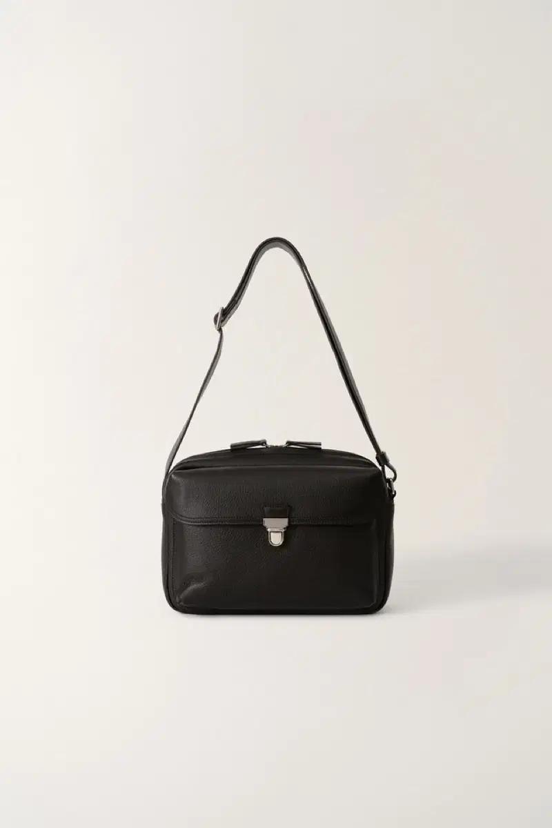 낫띵리튼 Petit frame bag