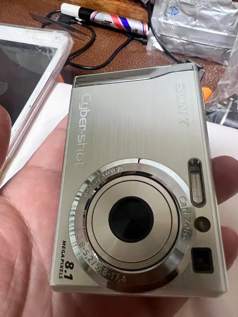소니 사이버샷 디카 8.1 메가픽셀 dsc-w90 카메라