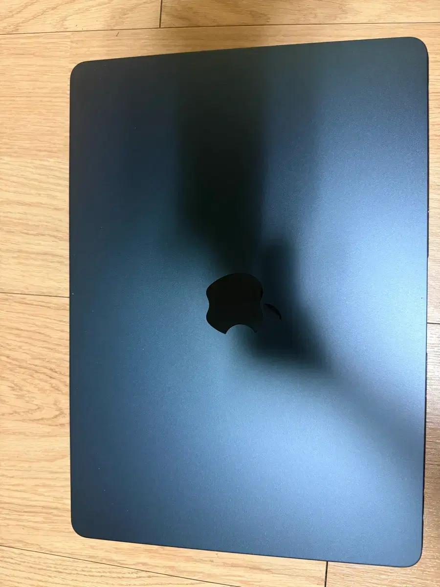 Apple 맥북 에어 13 M2, 미드나이트