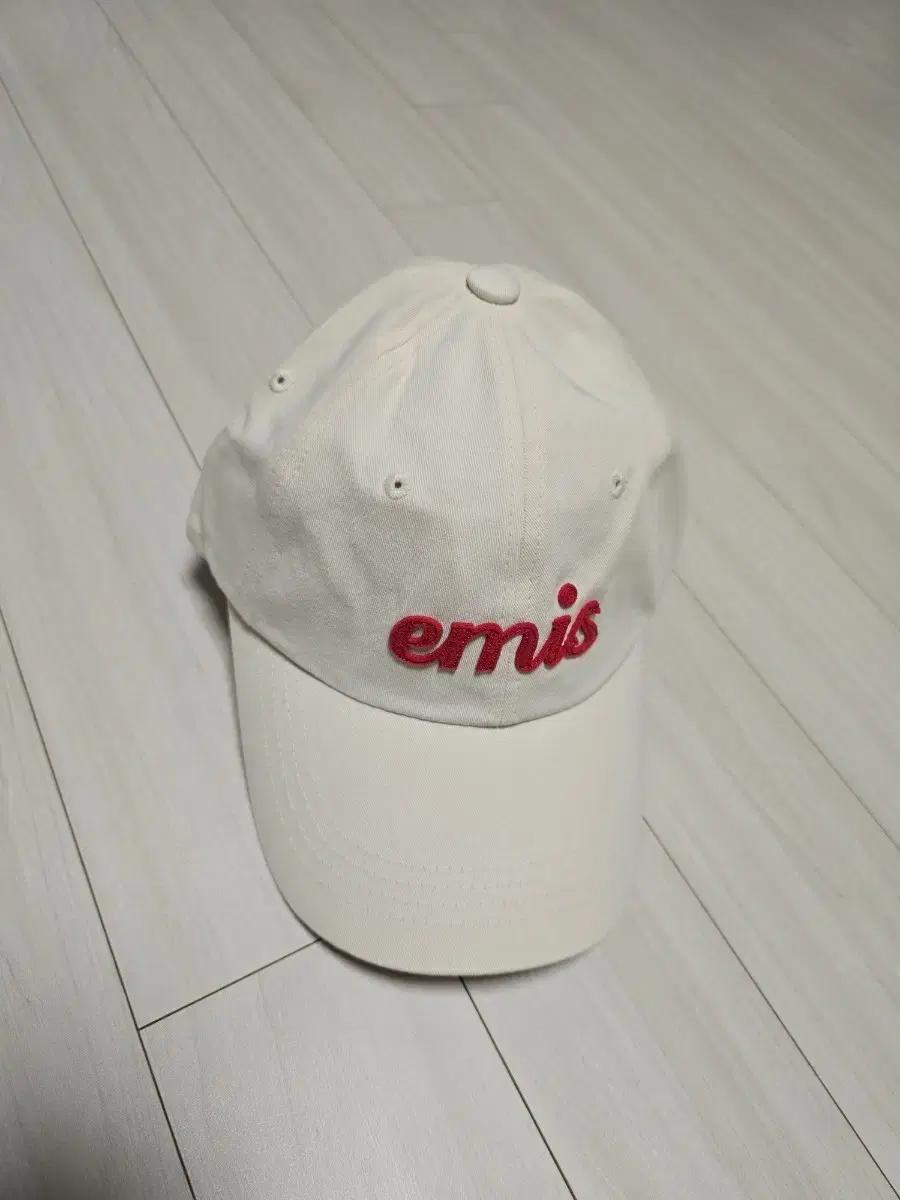 emis 이미스 볼캡 아이보리