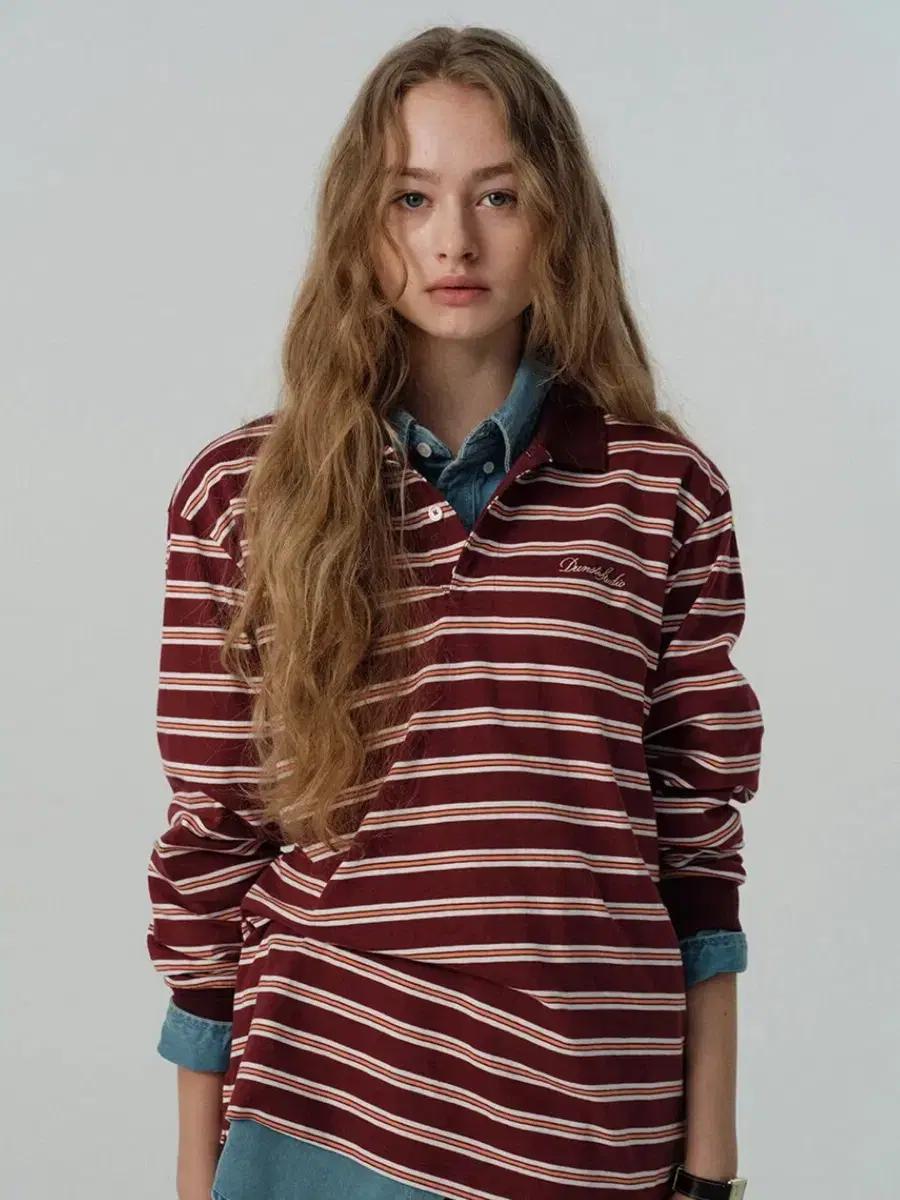 던스트 UNISEX MULTI STRIPE COLLARED T-SHIRT