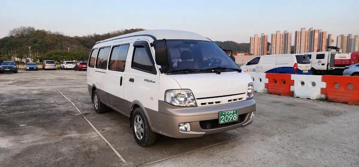 기아 봉고3코치 15인승 디젤
