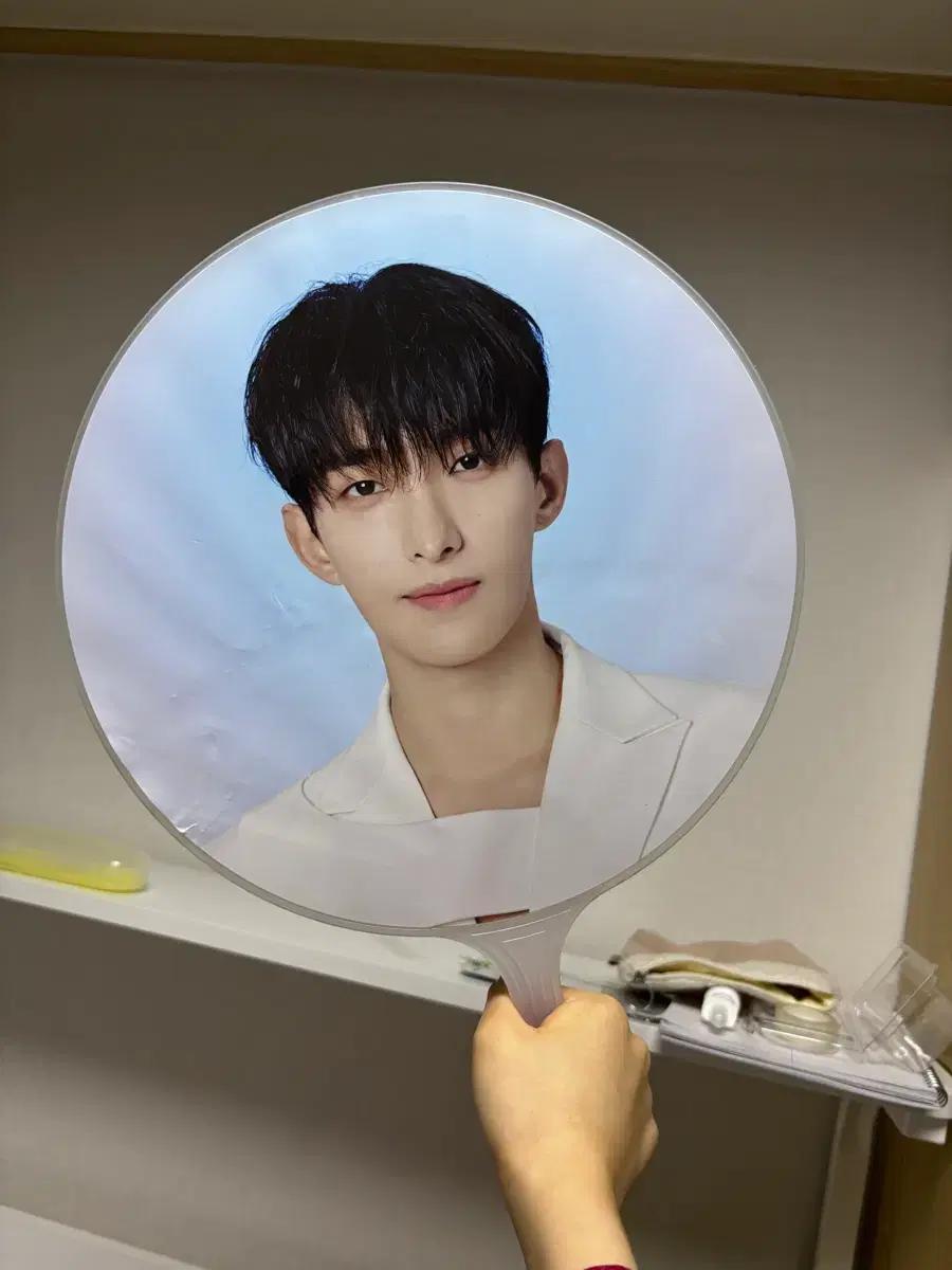 상태 안좋은 도겸 뉴콘 우치와 싸게 팝니다