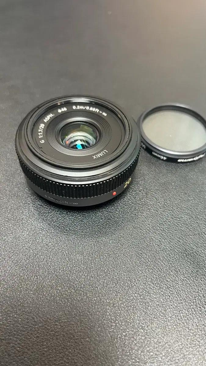 루믹스 20mm f1.7 단렌즈