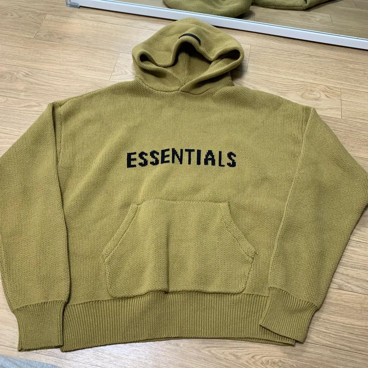 S) Essentials 에센셜 니트 후드