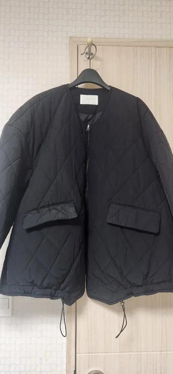 pvcs 패딩 블랙s