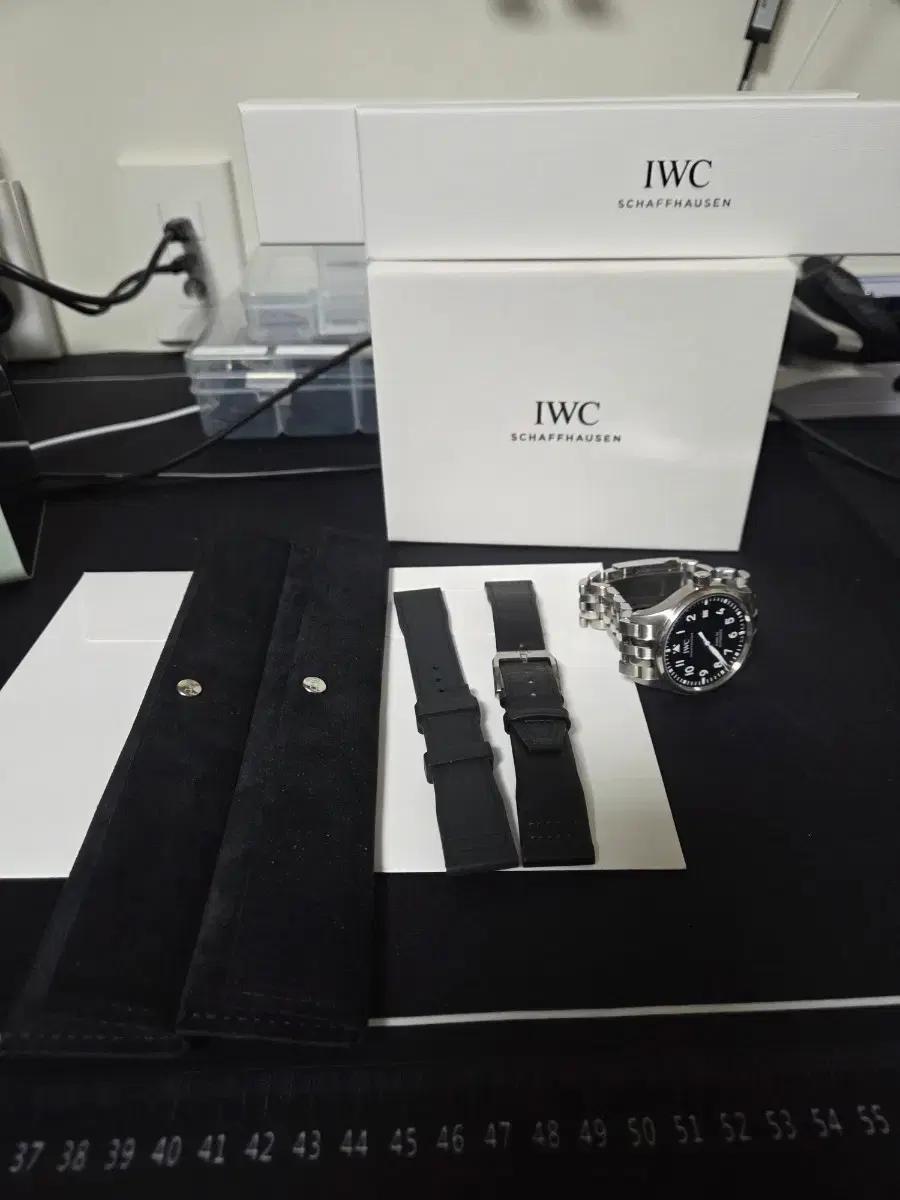 IWC 마크20 검정다이얼 브슬 가죽러버 버클 풀세트팝니다