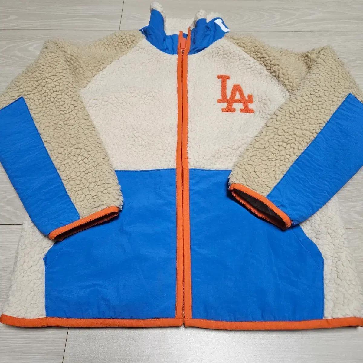 MLB 뽀글이 플리스 자켓 145 사이즈
