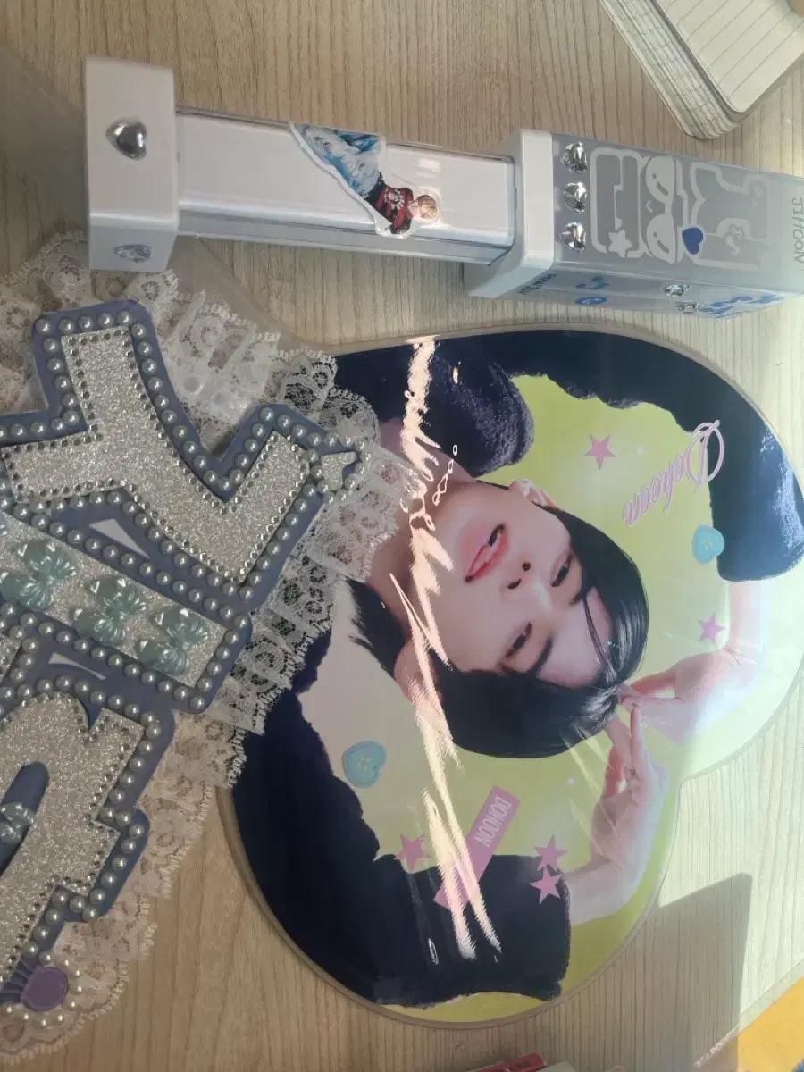 투어스 응원봉&우치와&네임카드 대여