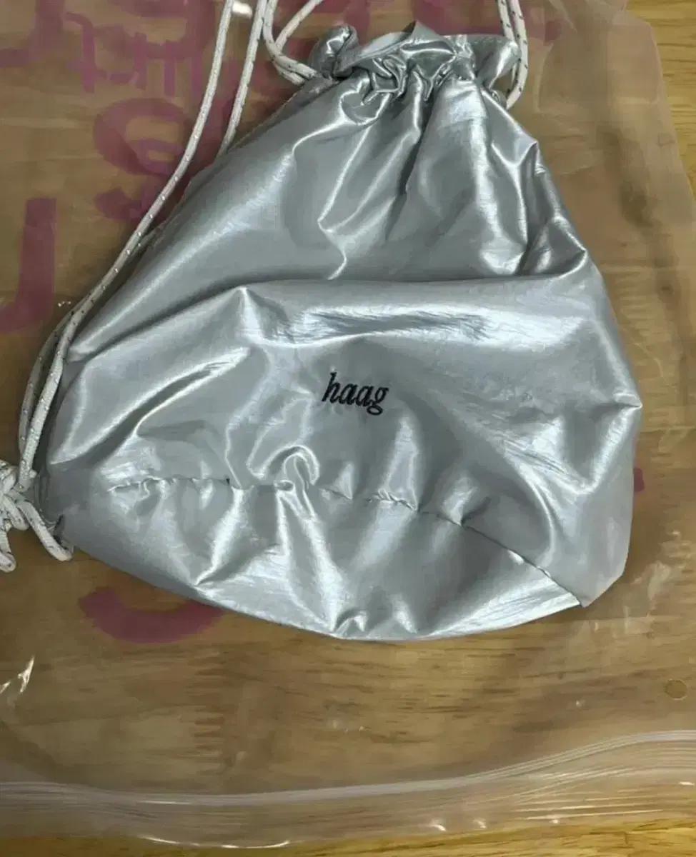헤이그 Haag 글로시백 미니