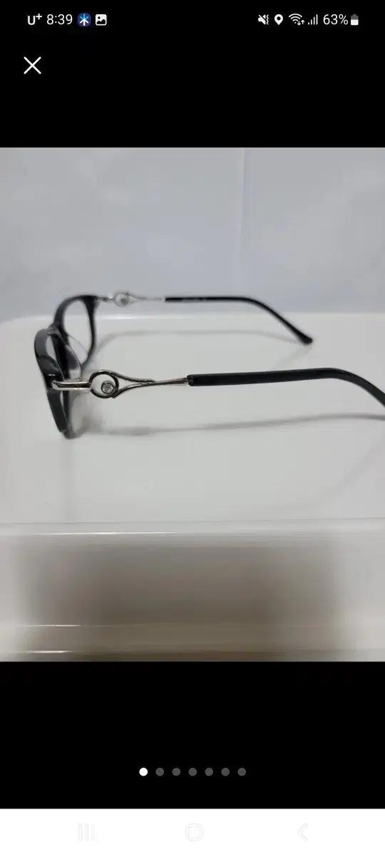 겔랑 안경테