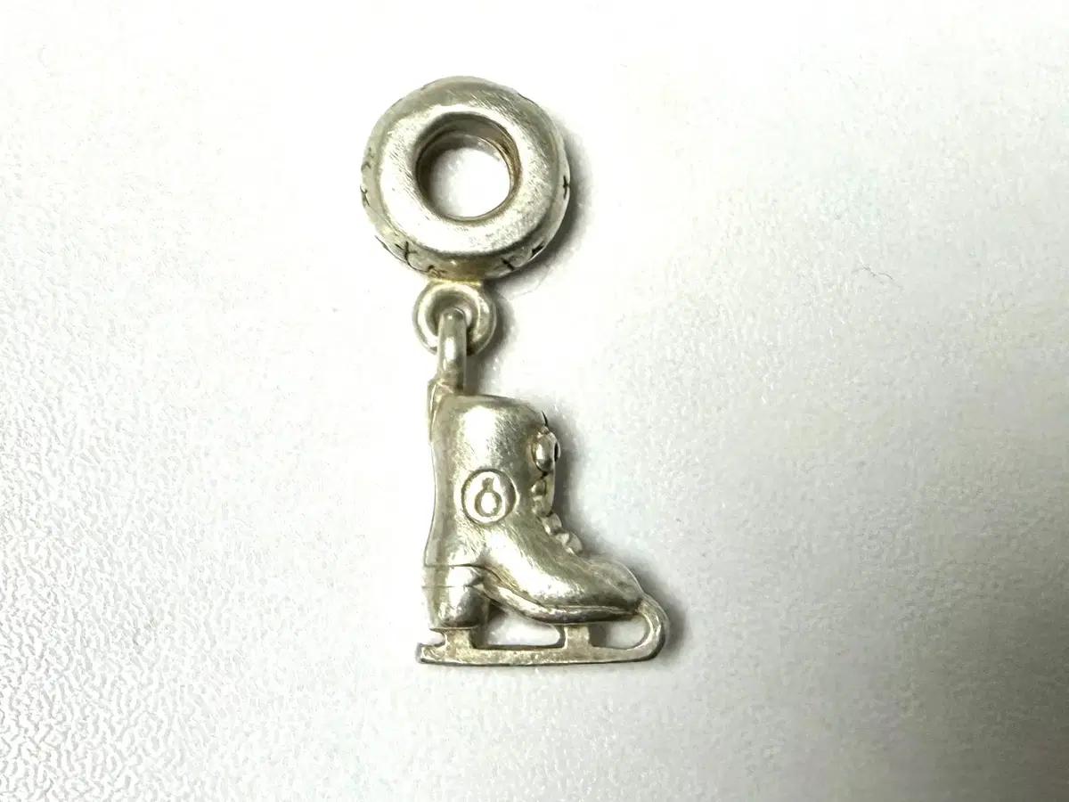 정품 판도라 참 스케이터 925 실버 참 장식 댕글 귀걸이 팔찌 목걸이용
