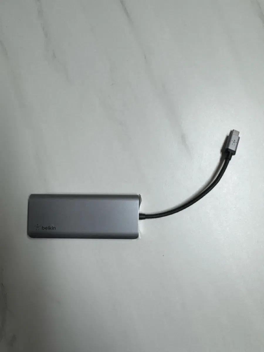 벨킨 connect USB 7in1 멀티 포트 허브 AVCO09bt