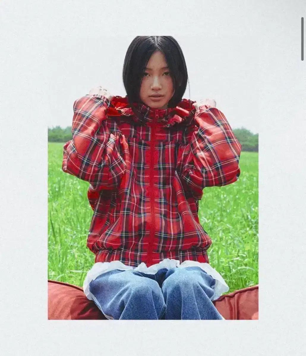 론론 프릴체크 바람막이 레드 윈드자켓