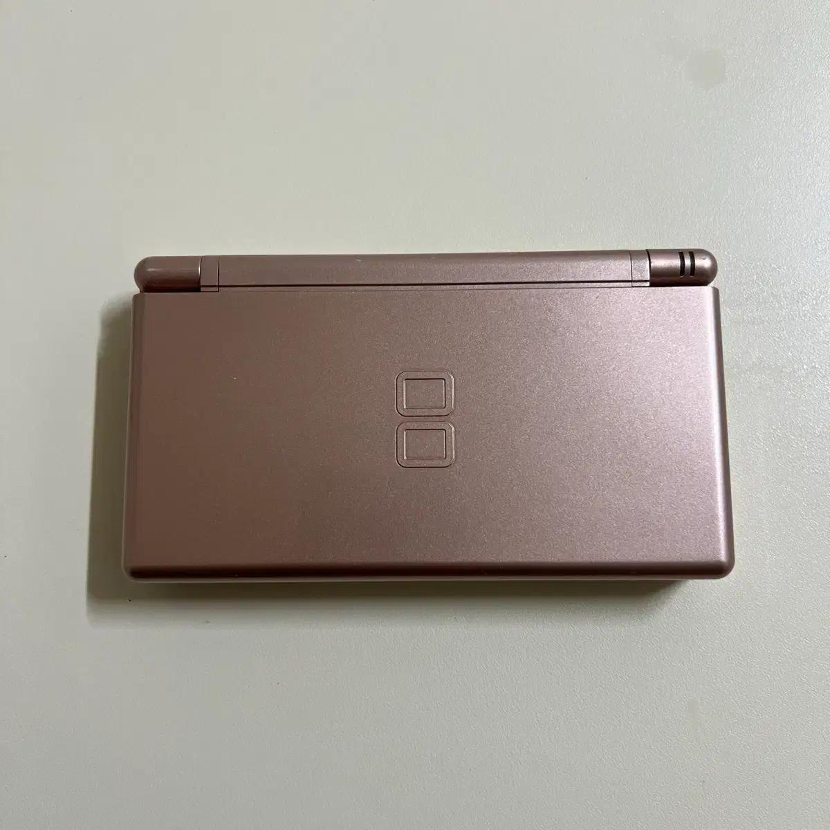닌텐도 DS LITE 메탈릭로즈 A급