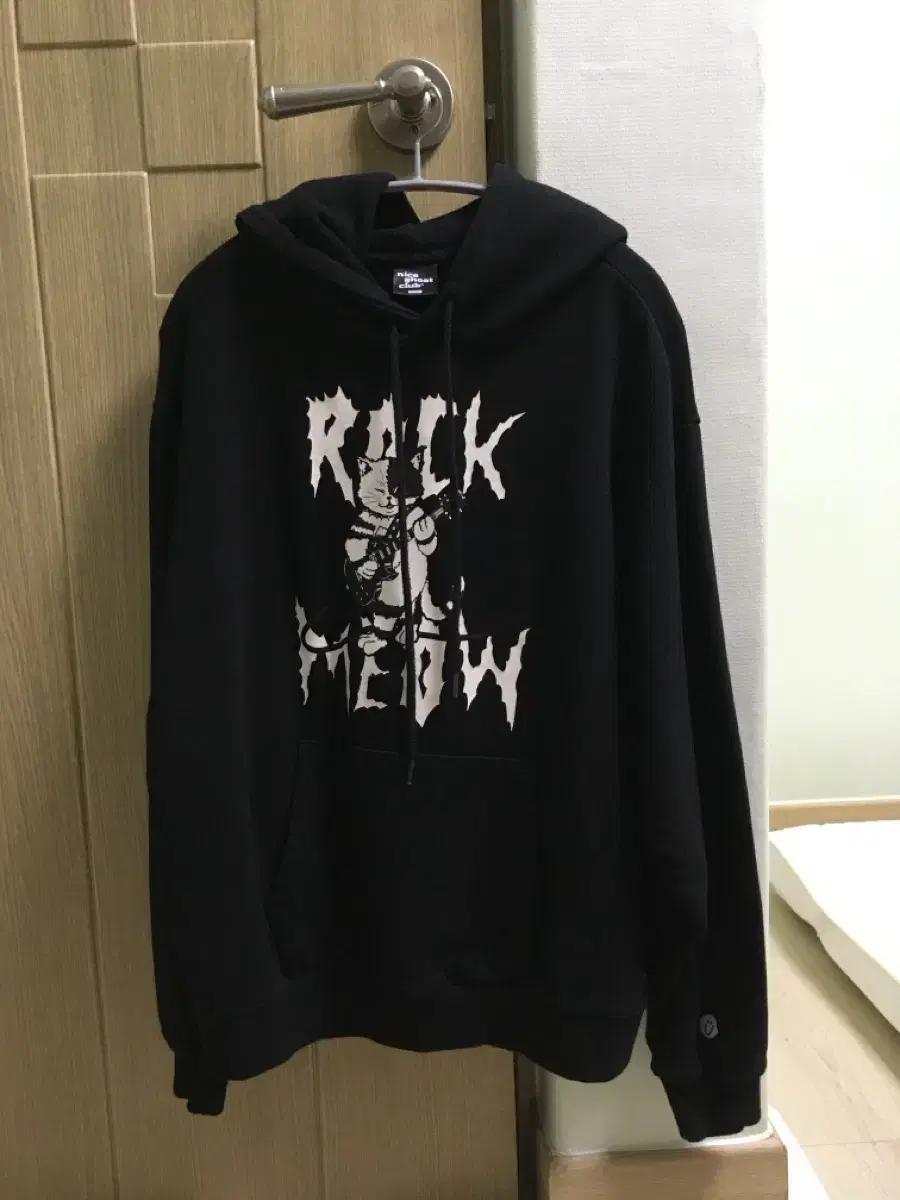 나고클 ROCK MEOW CAT HOODIE