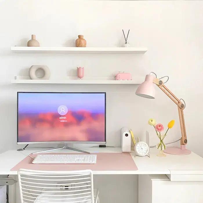 화려한 RGB 감성 끝판왕, 나만의 특별한 커스텀 PC