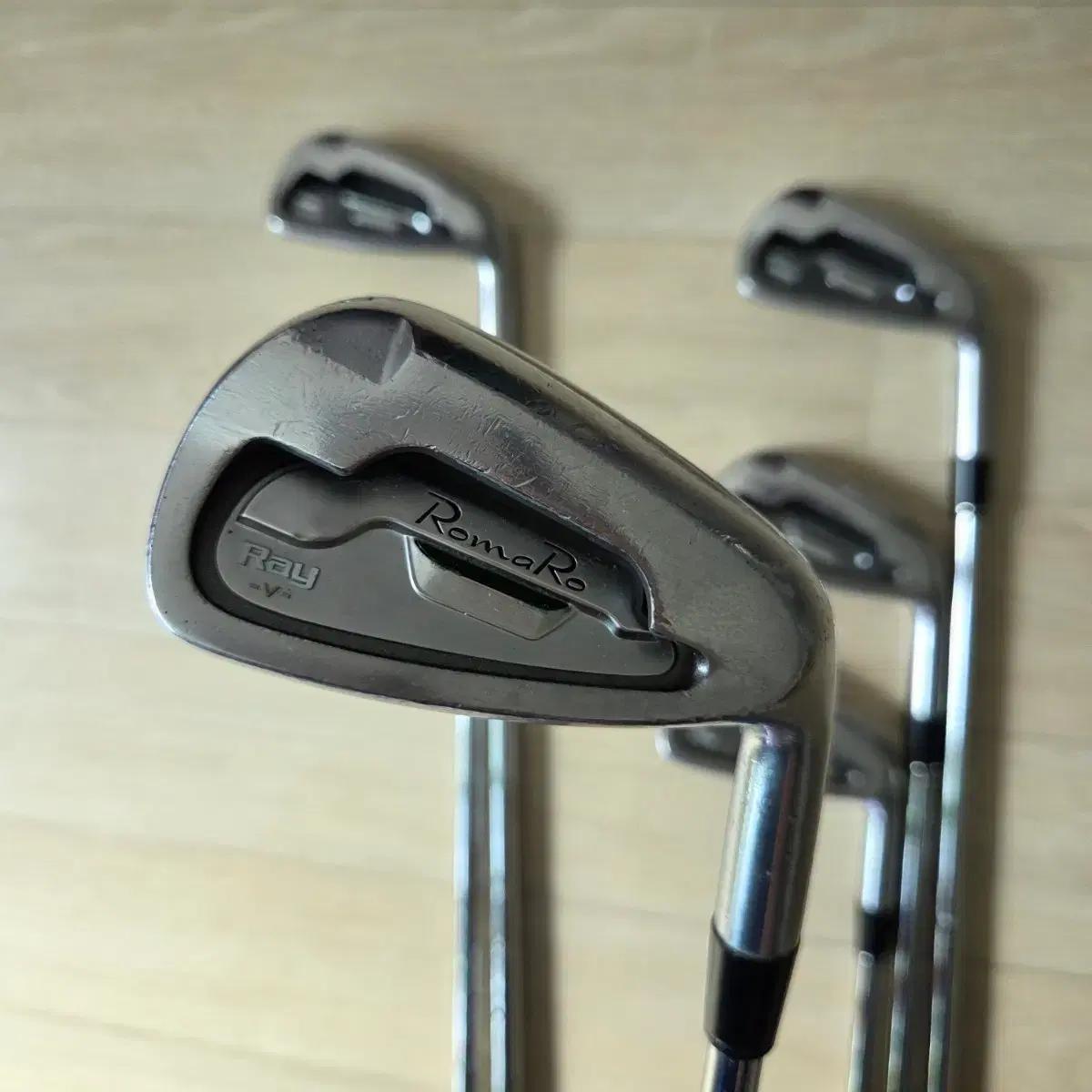로마로 Ray V 6아이언 5-P NSPRO MODUS3 TOUR105