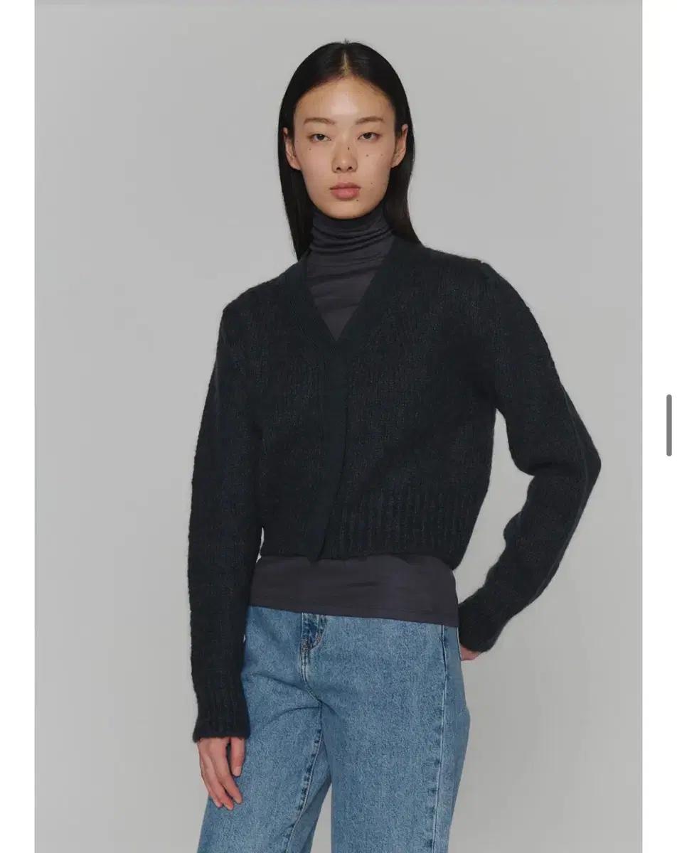 아모멘토 그랜마 가디건 다크그린 새상품