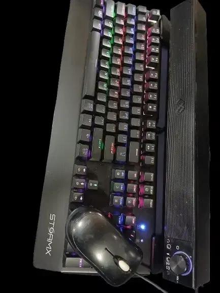 제닉스 STORMX k5 기계식 게이밍 키보드+맥스틸 사운드바 pc스피커