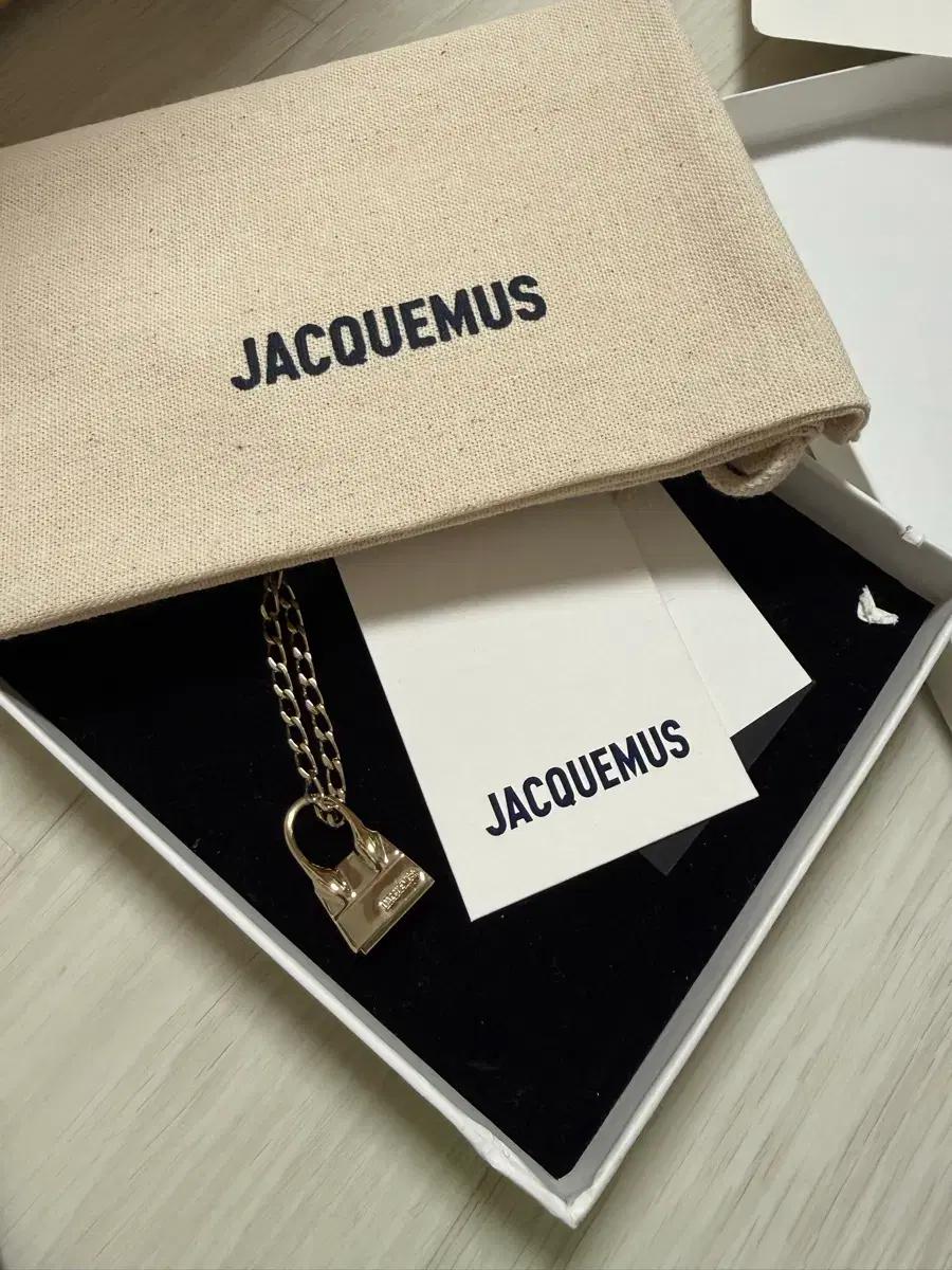 자크뮈스 치키토 목걸이 Jacquemus